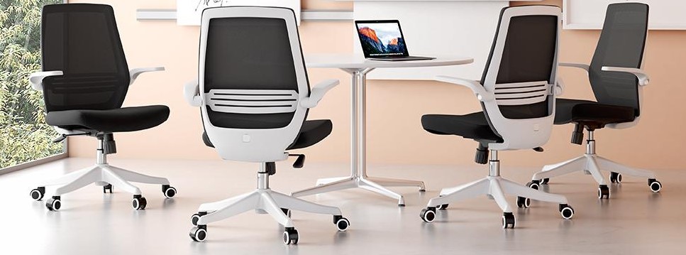 featured image of the best office chair for tailbone pain